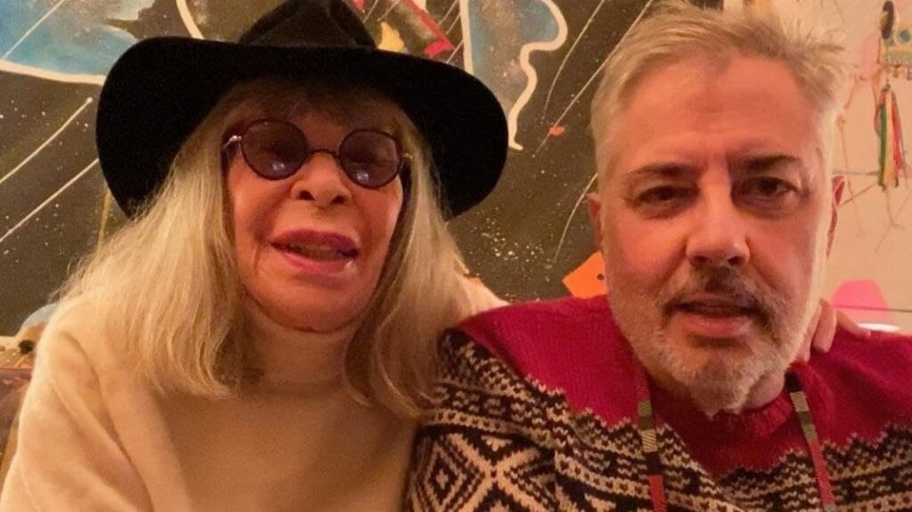 Roberto de Carvalho tranquiliza fãs sobre saúde de Rita Lee: “se fortalecendo” roberto-de-carvalho-tranquiliza-fas-sobre-saude-de-rita-lee:-“se-fortalecendo”