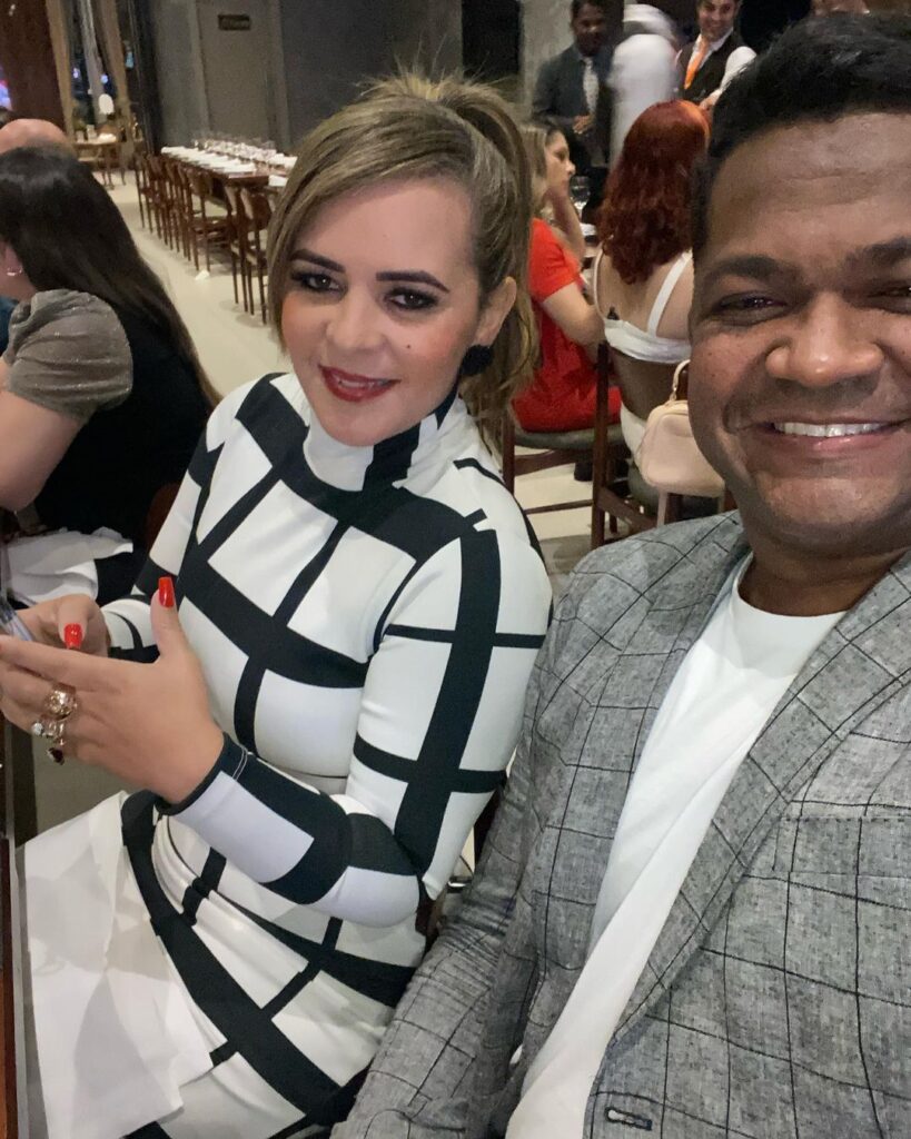 Bispo Geldi Batista ex de Isa Reis apresenta sua nova namorada bispo-geldi-batista-ex-de-isa-reis-apresenta-sua-nova-namorada