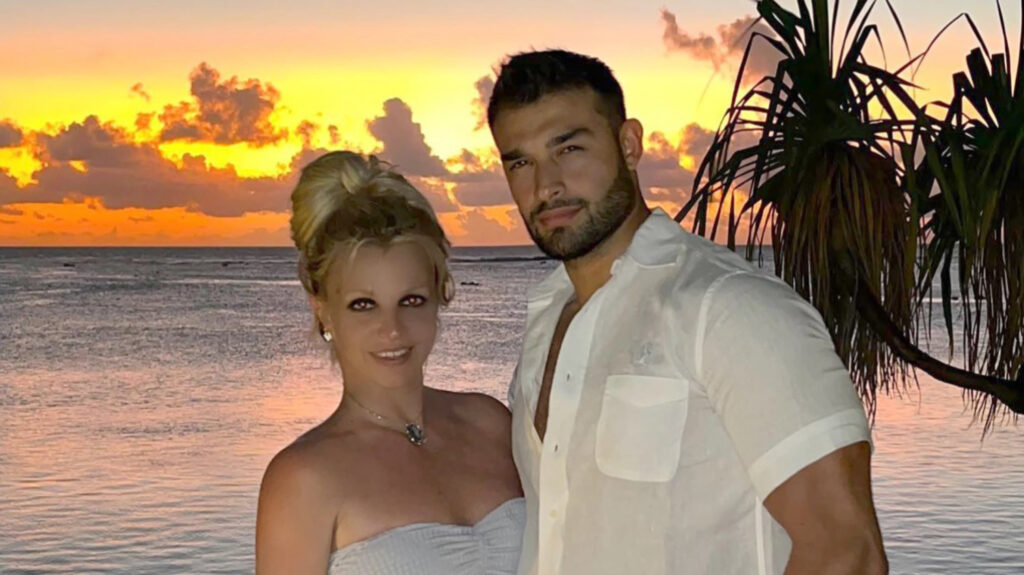 Britney Spears quebra silêncio e fala sobre divórcio com Sam Asghari britney-spears-quebra-silencio-e-fala-sobre-divorcio-com-sam-asghari