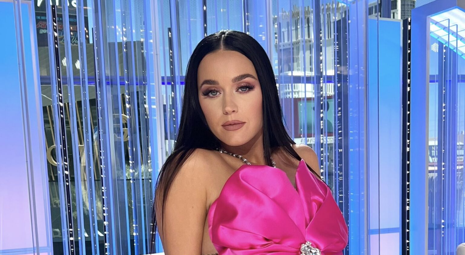 Katy Perry pede proteção de crianças em conflito entre Palestina e Israel katy-perry-pede-protecao-de-criancas-em-conflito-entre-palestina-e-israel