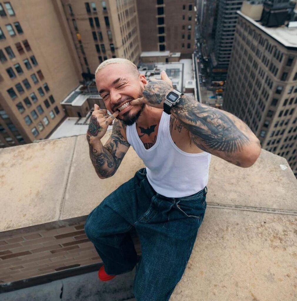 URGENTE: J Balvin virá ao Brasil em 2024, diz jornalista urgente:-j-balvin-vira-ao-brasil-em-2024,-diz-jornalista
