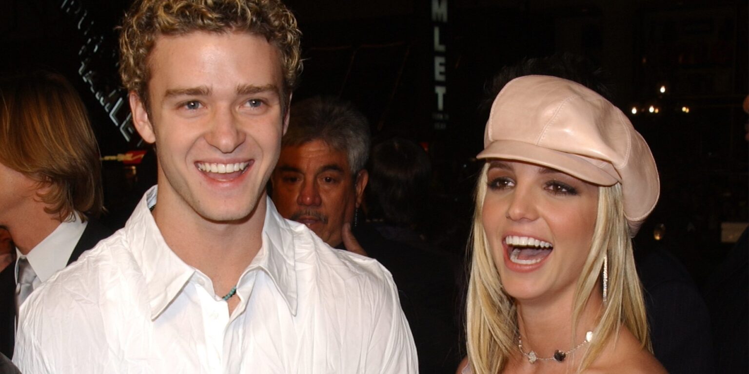 Britney Spears fez aborto em casa enquanto Justin Timberlake tocava violão, diz jornal britney-spears-fez-aborto-em-casa-enquanto-justin-timberlake-tocava-violao,-diz-jornal