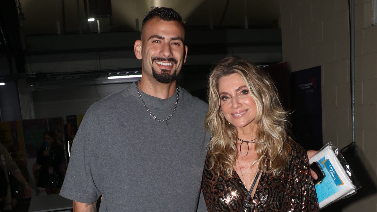 Nizam e Leticia Spiller estão se conhecendo melhor? Ex-BBB responde o status entre eles! nizam-e-leticia-spiller-estao-se-conhecendo-melhor?-ex-bbb-responde-o-status-entre-eles!