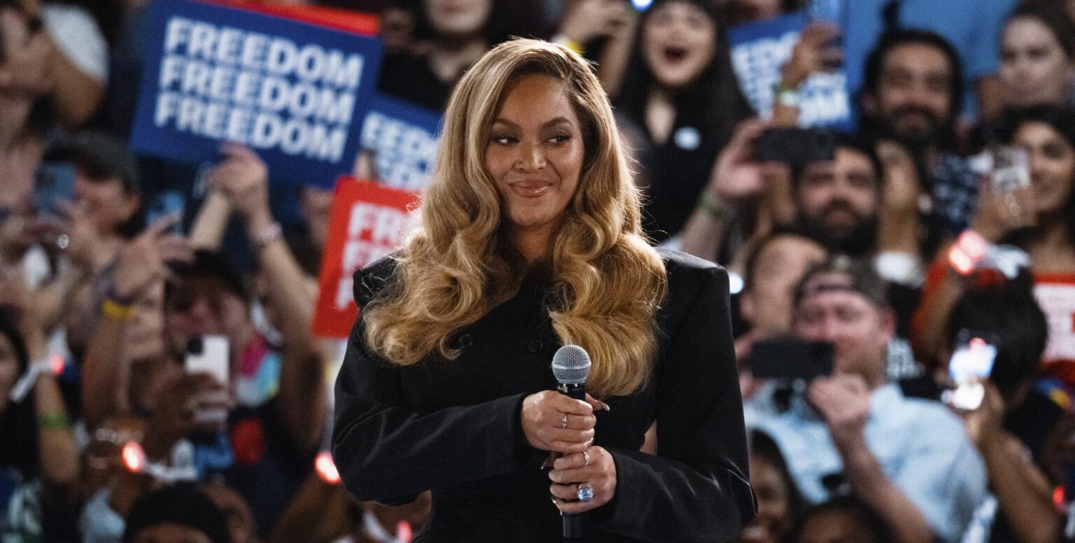 Beyoncé faz doação de R$ 16 milhões para vítimas de incêndios na Califórnia beyonce-faz-doacao-de-r$-16-milhoes-para-vitimas-de-incendios-na-california