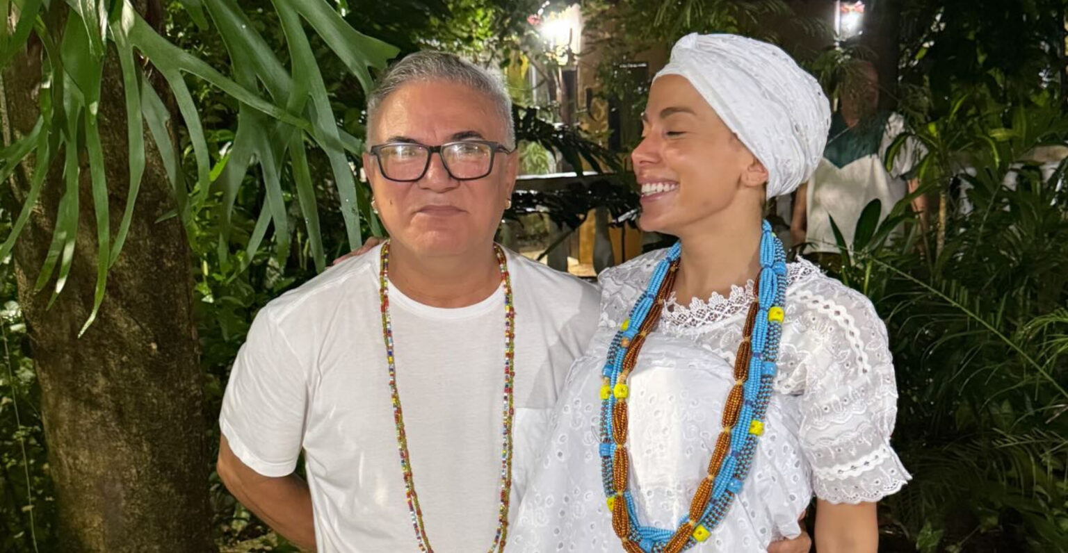 Anitta se livra de 100 mil seguidores intolerantes após novas fotos no candomblé anitta-se-livra-de-100-mil-seguidores-intolerantes-apos-novas-fotos-no-candomble