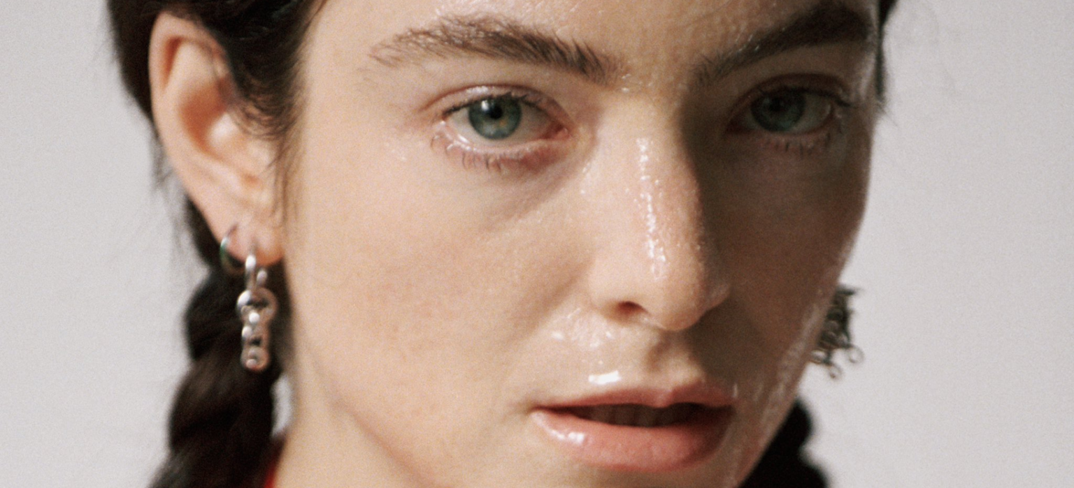 Lorde fala sobre identidade de gênero: “Não é radical, mas se expandiu” lorde-fala-sobre-identidade-de-genero:-“nao-e-radical,-mas-se-expandiu”