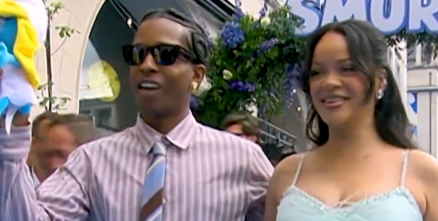 Rihanna e A$AP Rocky desconversam sobre próximo herdeiro ser menina: “Pode ser um Papa Smurf” rihanna-e-a$ap-rocky-desconversam-sobre-proximo-herdeiro-ser-menina:-“pode-ser-um-papa-smurf”