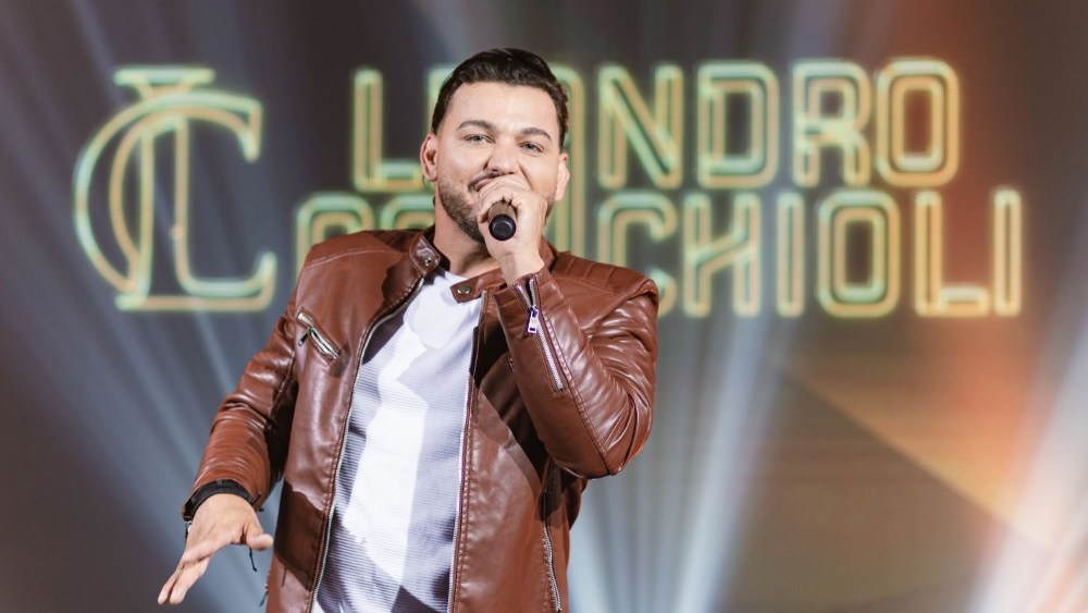 Leandro Cavichioli estreia ‘Bregão do Pedreiro’ com paixão, sofrência e sucessos leandro-cavichioli-estreia-‘bregao-do-pedreiro’-com-paixao,-sofrencia-e-sucessos