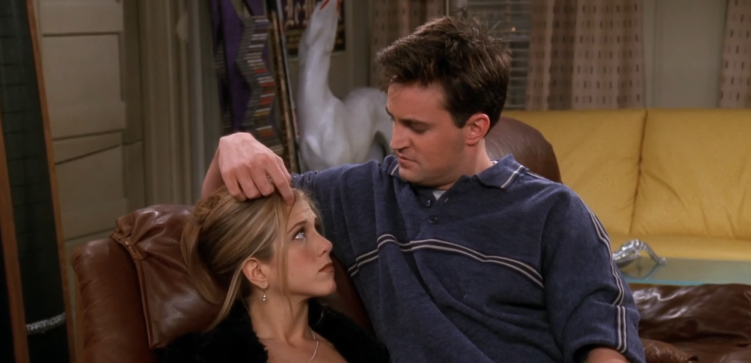 jennifer-aniston-volta-a-falar-sobre-luto-por-matthew-perry:-“estou-feliz-que-ele-se-livrou-da-dor”